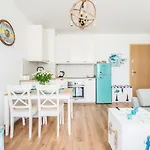 Bursztynowa Sopocka Przystan Z Wanna By - 300 M Do Plazy Parking Ergo Arena Appartement