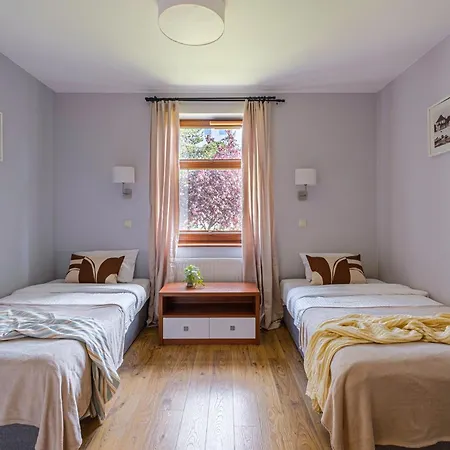 Апартаменты Bursztynowa Przystan By - 300 M Do Plazy - Ergo Arena