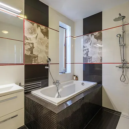 Bursztynowa Sopocka Przystan Z Wanna By - 300 M Do Plazy Parking Ergo Arena * Сопот