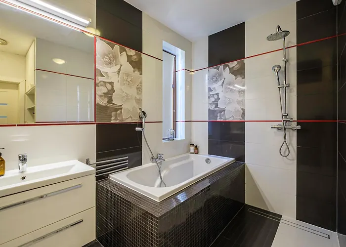 Bursztynowa Sopocka Przystan Z Wanna By - 300 M Do Plazy Parking Ergo Arena * Сопот